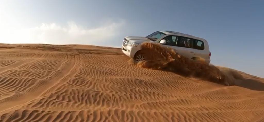 4x4 desert safari tourism