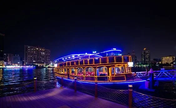 dhow cruise tourism